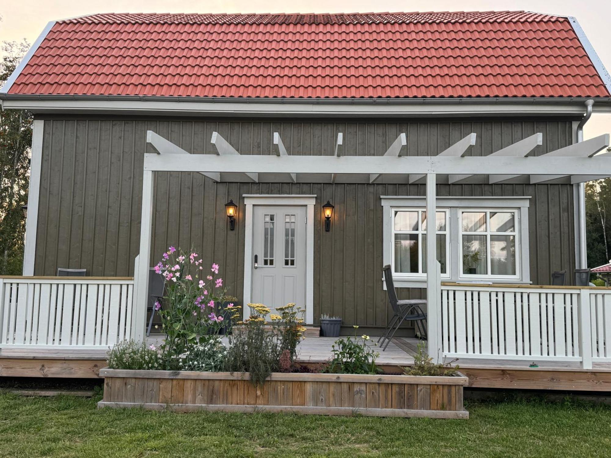 Appartement Ny Laegenhet I Vesene à Ljung Extérieur photo